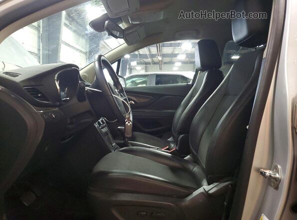 KL4CJASB7KB716300 2019 BUICK ENCORE Silver Widok wnętrza z przodu