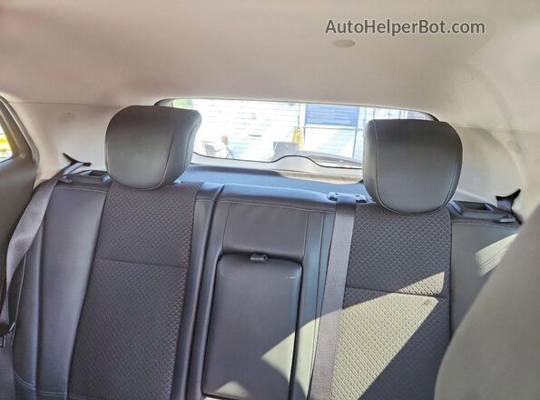 KL4CJASB7MB331063 2021 BUICK ENCORE Red Вид задніх сидінь