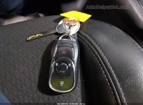 KL4CJASB9JB508286 2018 BUICK ENCORE White Widok deski rozdzielczej