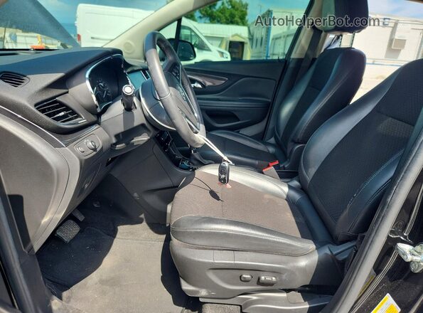 KL4CJASB9JB573929 2018 BUICK ENCORE Black Вид салону спереду