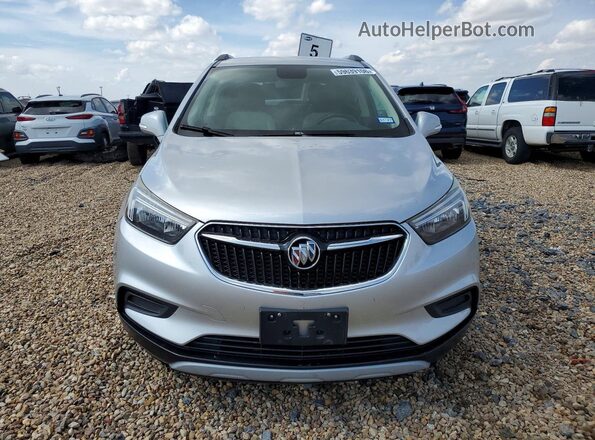 KL4CJASB9JB578953 2018 BUICK ENCORE Серебряный Вид спереди