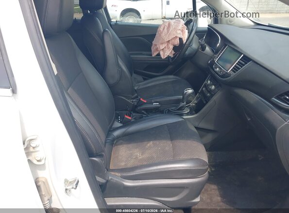 KL4CJASB9KB716315 2019 BUICK ENCORE White Вид салону спереду
