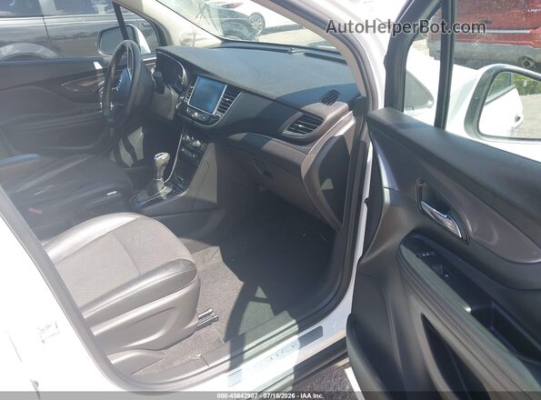 KL4CJASBXKB823132 2019 BUICK ENCORE Белый Вид салона спереди