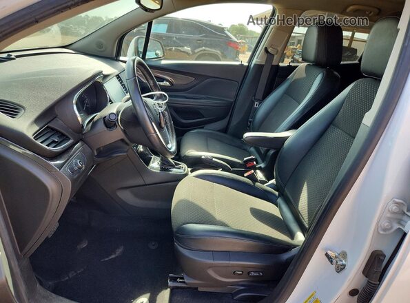 KL4CJASBXKB886697 2019 BUICK ENCORE White Widok wnętrza z przodu