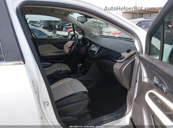 KL4CJASBXLB060515 2020 BUICK ENCORE White Սալոնի դիմացի տեսք