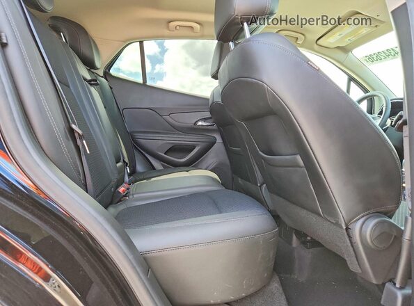 KL4CJASM1NB558557 2022 BUICK ENCORE Black Rear seats view