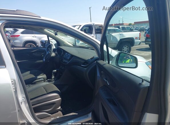 KL4CJASM3NB505911 2022 BUICK ENCORE Silver წინა სალონის ხედი