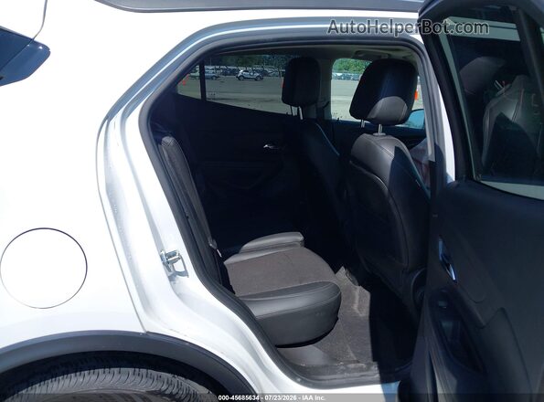 KL4CJBSB0JB523152 2018 BUICK ENCORE White Widok naklejki z numerem VIN