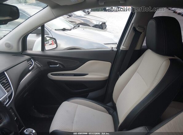KL4CJBSB3HB077931 2017 BUICK ENCORE White Vista interior delantera