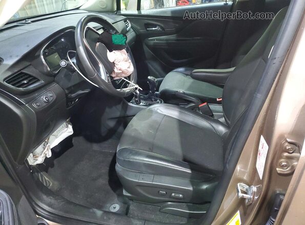 KL4CJBSB9JB636369 2018 BUICK ENCORE Желто-коричневый Вид салона спереди