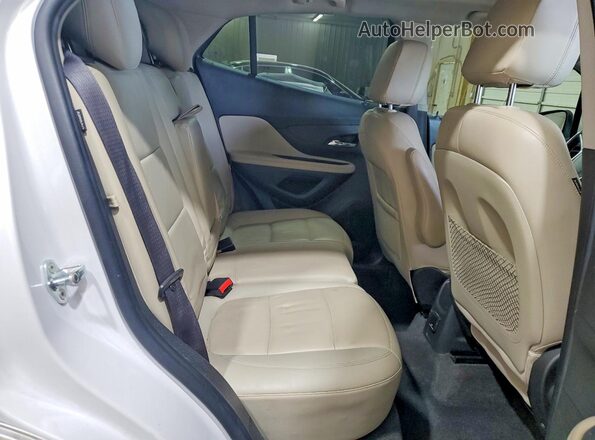 KL4CJCSB5HB092114 2017 BUICK ENCORE White Սալոնի հետևի տեսք