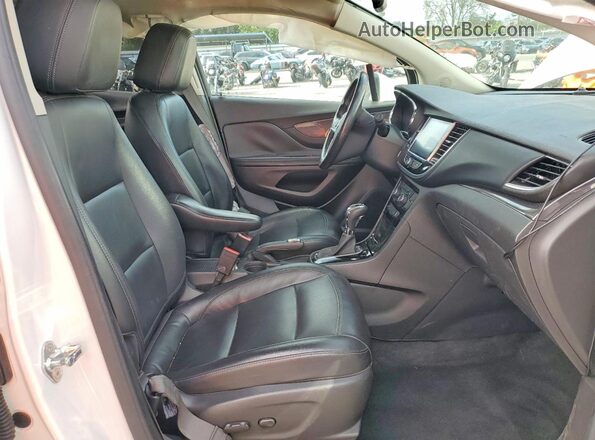 KL4CJCSM4KB874199 2019 BUICK ENCORE White Вид салону спереду