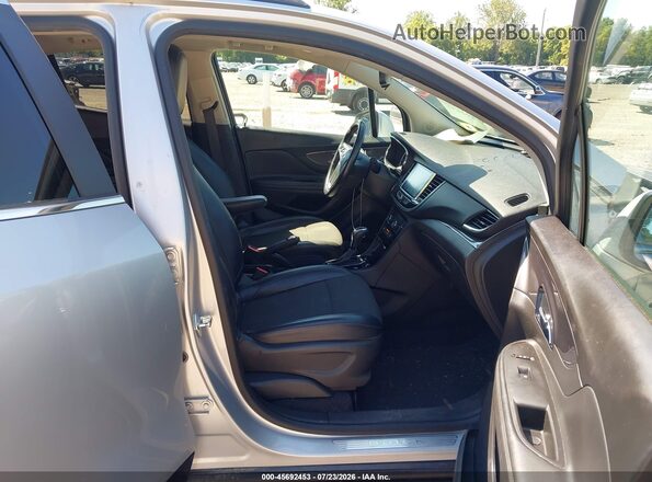 KL4CJESB0KB859970 2019 BUICK ENCORE Серебряный Вид салона спереди