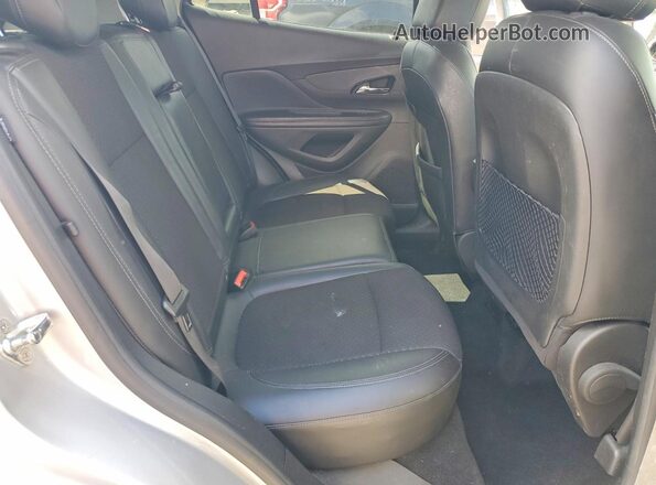 KL4CJESB1KB884554 2019 BUICK ENCORE Silver Vista interior trasera