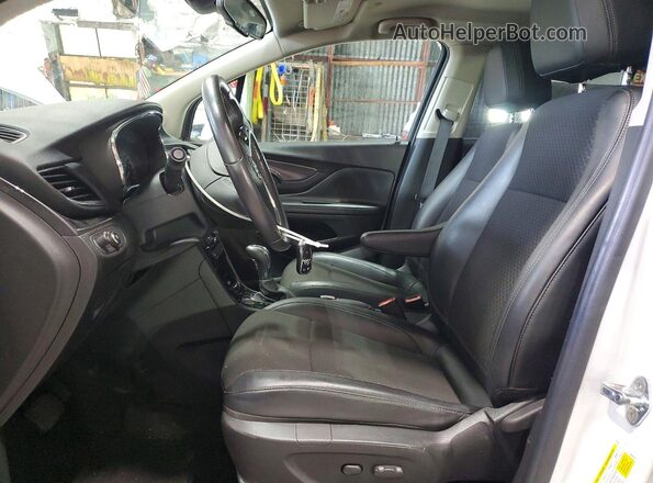 KL4CJESB1MB341000 2021 BUICK ENCORE White Widok wnętrza z przodu