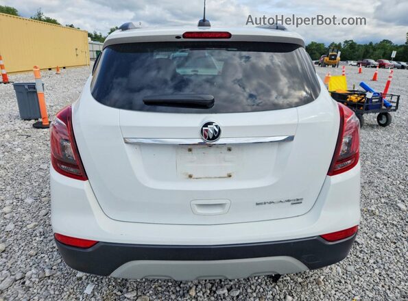 KL4CJESB3KB822508 2019 BUICK ENCORE White Вид ззаду
