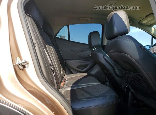 KL4CJESB6JB676815 2018 BUICK ENCORE Brown Вид задньої частини салону