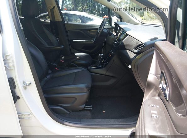 KL4CJESM3MB371486 2021 BUICK ENCORE White Front interior view