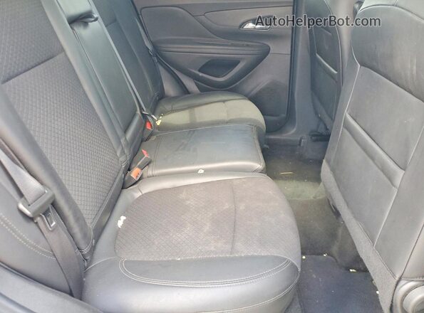 KL4CJESM9NB537639 2022 BUICK ENCORE Silver Widok wnętrza z tyłu