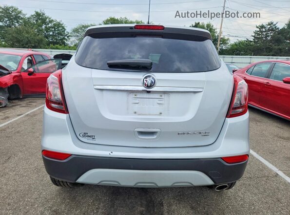KL4CJESM9NB569765 2022 BUICK ENCORE Silver Вид ззаду