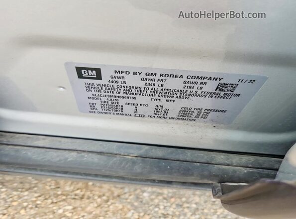 KL4CJESM9NB569765 2022 BUICK ENCORE Silver Вид наклейки з VIN-кодом