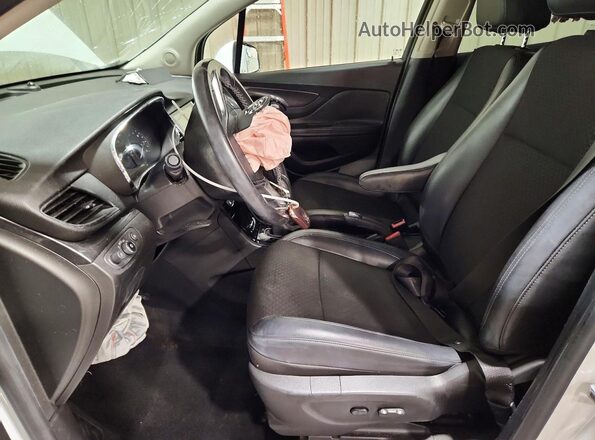 KL4CJFSB1JB642268 2018 BUICK ENCORE White Vista interior delantera