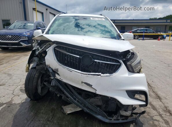 KL4CJGSB6JB554032 2018 BUICK ENCORE Белый Вид спереди