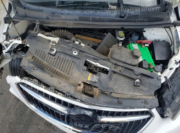 KL4CJGSB6JB554032 2018 BUICK ENCORE Белый Вид подкапотного пространства