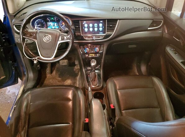 KL4CJGSB8JB642306 2018 BUICK ENCORE Blue Dashboard view