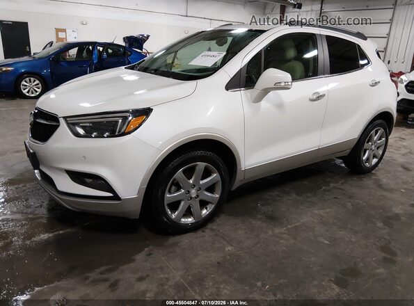 KL4CJHSB3JB661643 2018 BUICK ENCORE White Առջևի ձախ երեք քառորդ տեսարան