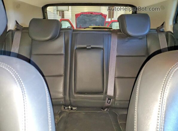 KL4CJHSB9HB122471 2017 BUICK ENCORE Silver უკანა სავარძლების ხედი