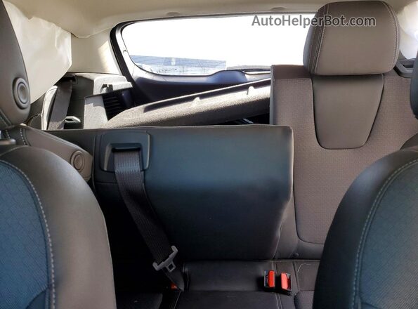 KL4MMBS24NB094860 2022 BUICK ENCORE White Vista de los asientos traseros