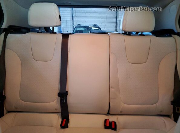 KL4MMBS26MB082367 2021 BUICK ENCORE Black Rear seats view