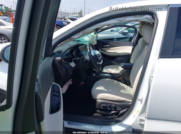 KL4MMBS26PB097813 2023 BUICK ENCORE White Սալոնի դիմացի տեսք