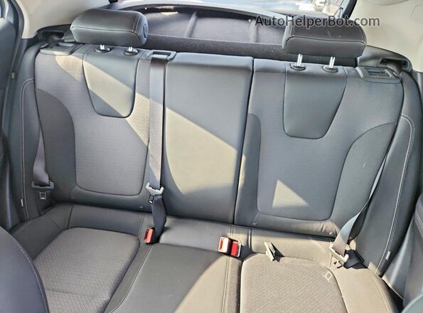 KL4MMCSL1PB058724 2023 BUICK ENCORE Blue Вид задніх сидінь