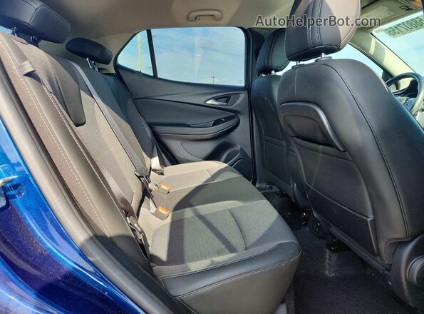 KL4MMCSL1PB058724 2023 BUICK ENCORE Blue Вид задньої частини салону