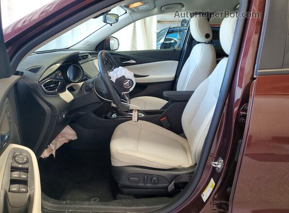 KL4MMCSL1PB131722 2023 BUICK ENCORE Burgundy Вид салону спереду