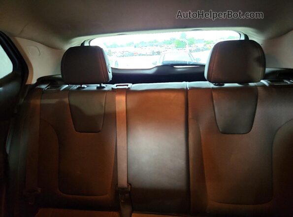 KL4MMCSL3MB143821 2021 BUICK ENCORE Burgundy უკანა სავარძლების ხედი
