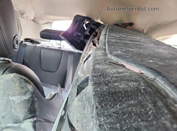 KL4MMCSL3PB056943 2023 BUICK ENCORE Silver Widok tylnych siedzeń