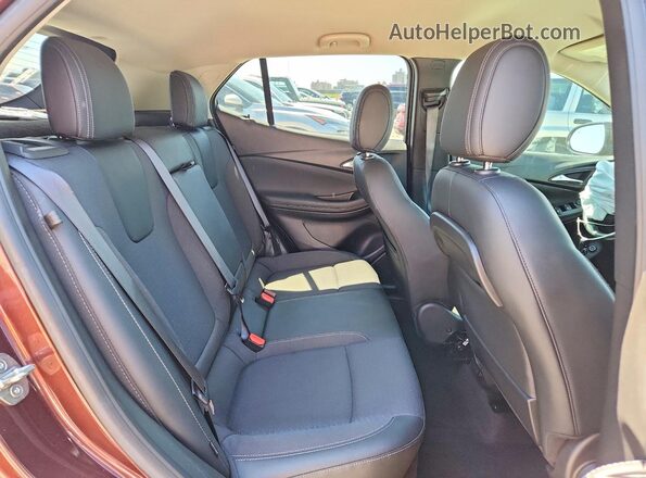KL4MMDS21NB135036 2022 BUICK ENCORE Maroon უკანა სალონის ხედი