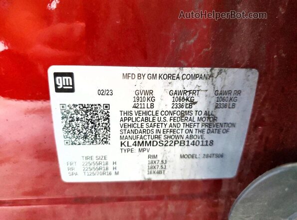 KL4MMDS22PB140118 2023 BUICK ENCORE Red Widok naklejki z numerem VIN