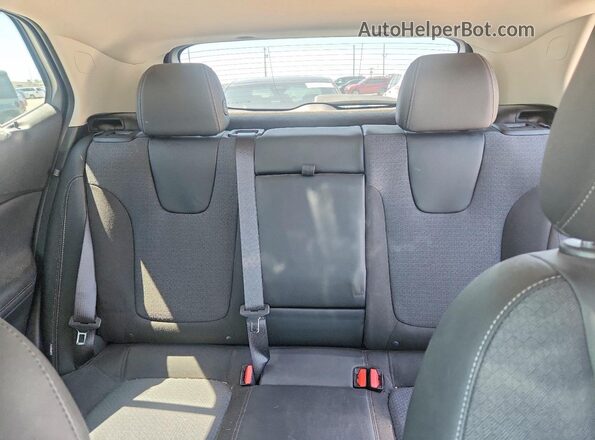 KL4MMDS27MB070837 2021 BUICK ENCORE Белый Вид задних сидений