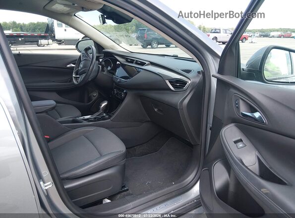 KL4MMDS28PB138518 2023 BUICK ENCORE Серый Вид салона спереди