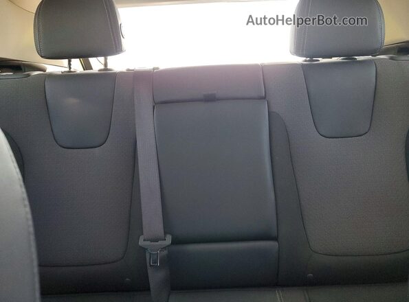 KL4MMDS2XMB173766 2021 BUICK ENCORE Белый Вид задних сидений