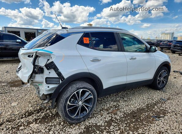 KL4MMDS2XPB141159 2023 BUICK ENCORE Белый Задняя правая четверть