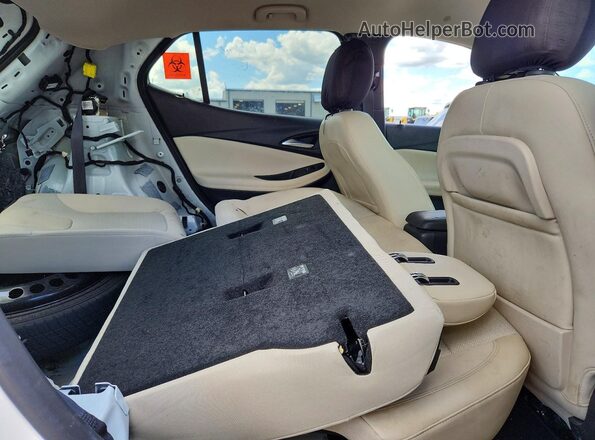 KL4MMDS2XPB141159 2023 BUICK ENCORE Белый Вид задней части салона