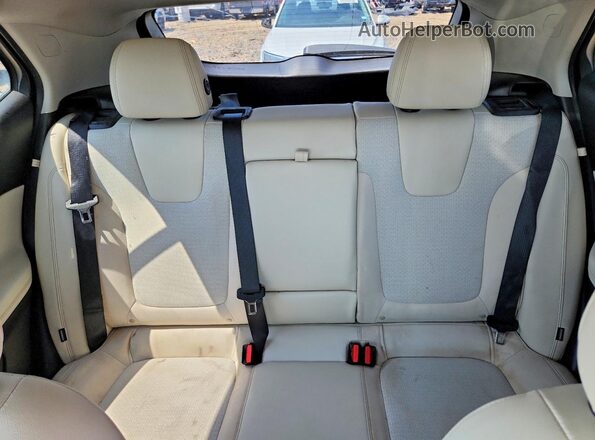 KL4MMDSL9MB157695 2021 BUICK ENCORE White Rear seats view