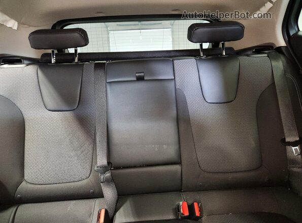 KL4MMDSL9PB057925 2023 BUICK ENCORE Red Вид задніх сидінь