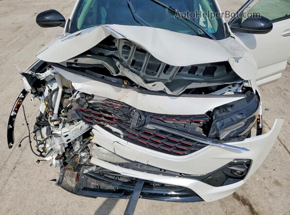KL4MMESL0LB120149 2020 BUICK ENCORE White Engine compartment view