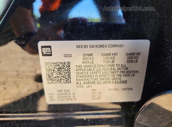 KL4MMESL0PB141668 2023 BUICK ENCORE Black Widok naklejki z numerem VIN
